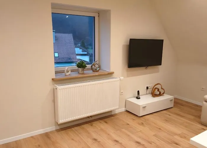 Maiblumenfels Lägenhet Lemberg