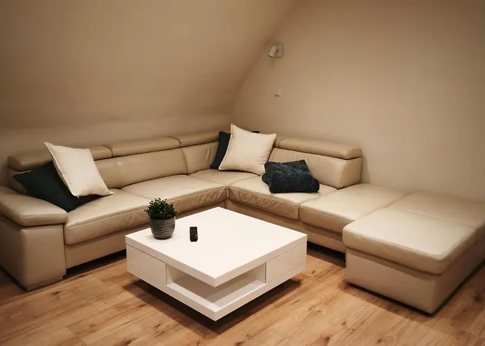 Maiblumenfels Lägenhet *